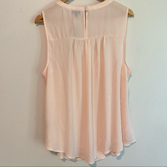 NWT TORRID Blush Colored Sleeveless Cagefront Tank ✨Perfect for Spring!!✨ - Picture 4 of 11